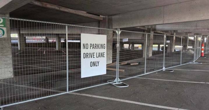 Bus shelter removed from northeast Columbia shopping center