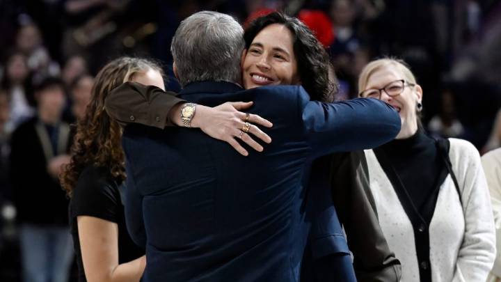As UConn retires Sue Bird's jersey, her legend lives on