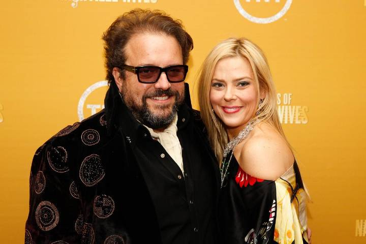 Raul Malo's Wife Remembers Mavericks' Singer for His Passion