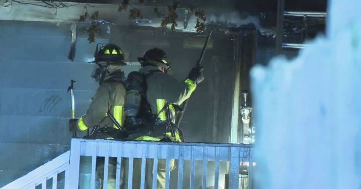 Columbus fire sees 2 adults and 3 kids rushed to hospital in 'critical condition'