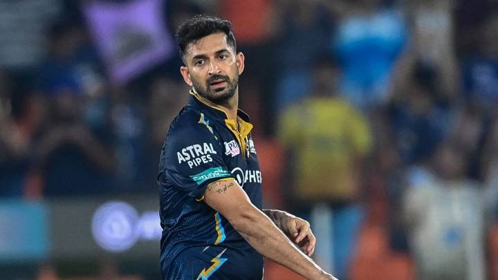 'Today With A Full Heart...': India Pacer Calls Time On His Cricket Career
