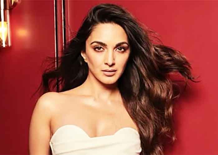 Kiara Advani enjoys a relaxed ‘mama’s night out’ months after embracing motherhood