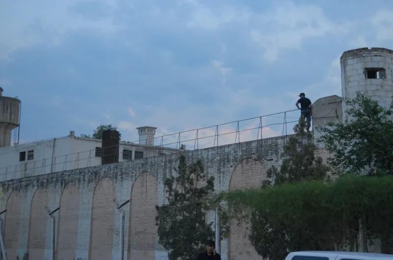 Tribunal revoca condena a expolicía delatado por video de whatsapp con una adolescente en tiempos de Covid