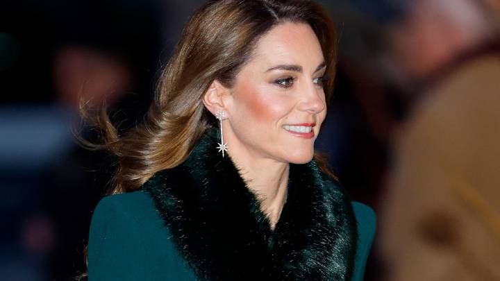 M&S has a £12 lookalike pair of Princess Kate's dazzling star drop earrings