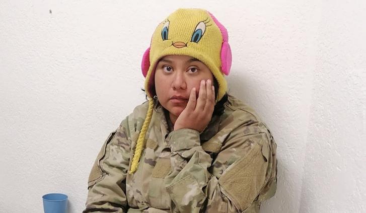 Buscan a familiares de joven extraviada