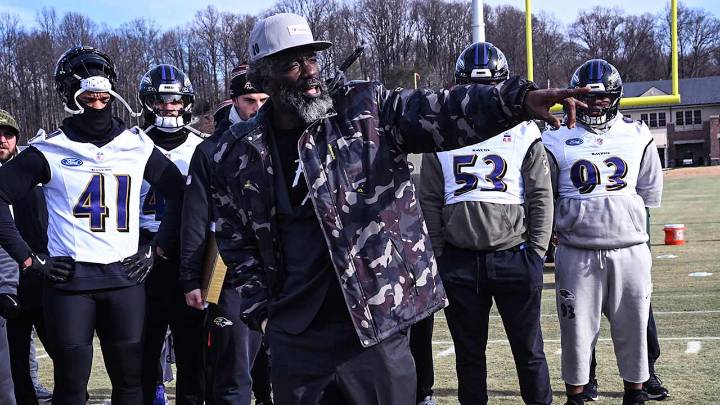 Ed Reed Delivers Speech to Ravens Before Critical Bengals Game