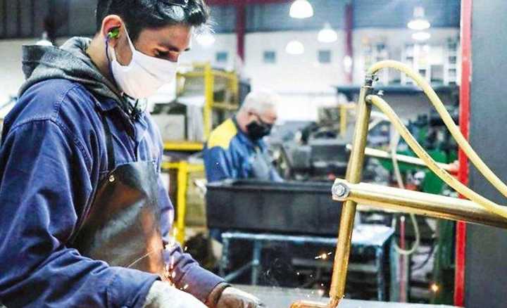 El 72% de los trabajadores no cubre la canasta básica