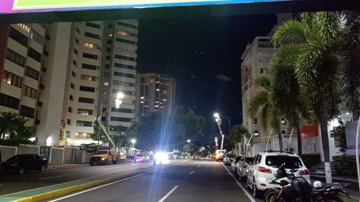 Más de 47,000 valmorenses iluminan su camino gracias a las nuevas luminarias de CORPOELEC.