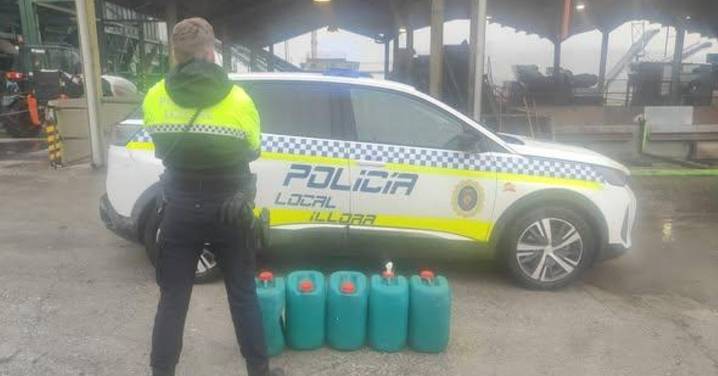 La Policía recupera en Íllora más de 200 litros de combustible sustraídos de un camión cisterna