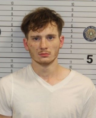 Lee Highway Pursuit Leads to Crash