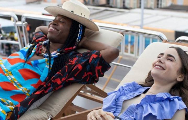 Arrestan en Japón a integrante del reparto de ‘Emily en París’