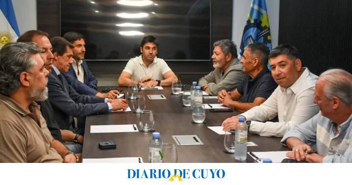 Reforma laboral: la CGT acelera reuniones para definir su estrategia ante un proyecto aún incierto