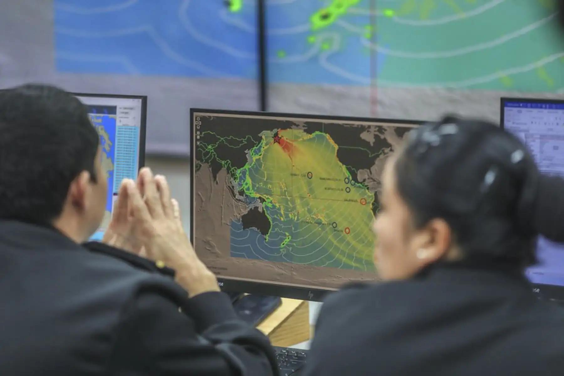 Marina de Guerra extrema vigilancia en mar peruano ante terremoto de magnitud 7.6 en Japón