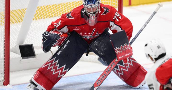 Capitals place goalie Charlie Lindgren, forward Ryan Leonard on injured reserve