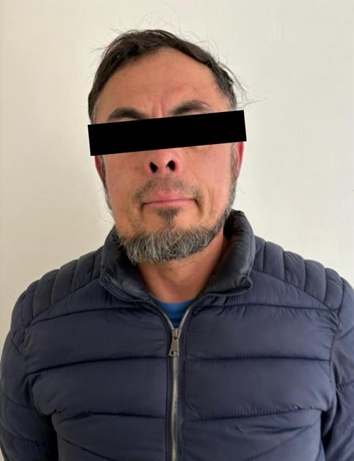 Aseguran cinco envoltorios a sujeto señalado por falta administrativa