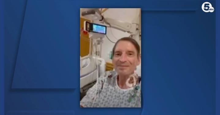 Bernie Kosar back in the hospital, fighting E. coli infection