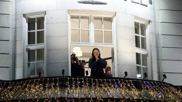 Con peluca, disfrazada y evadiendo controles militares: así fue como María Corina Machado escapó de Venezuela