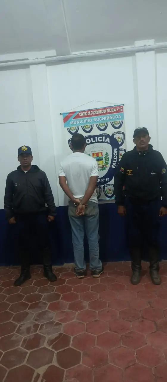 Privan de libertad a docente sindicado de actos lascivos en Buchivacoa