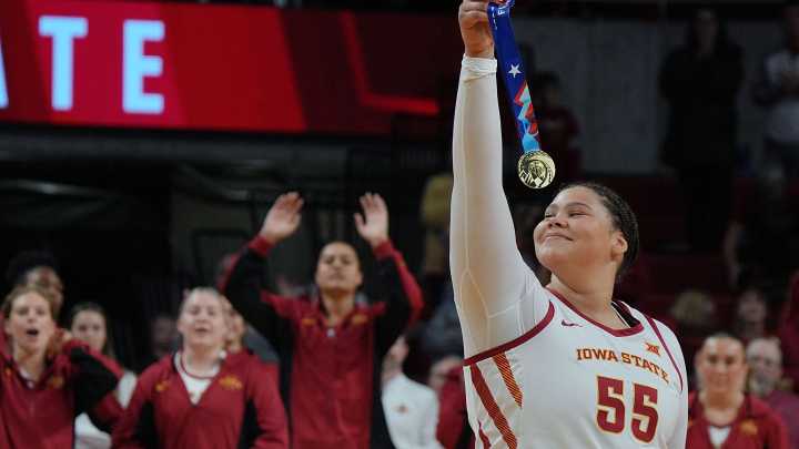 Iowa State vs Iowa score, live updates Cy-Hawk women's basketball game