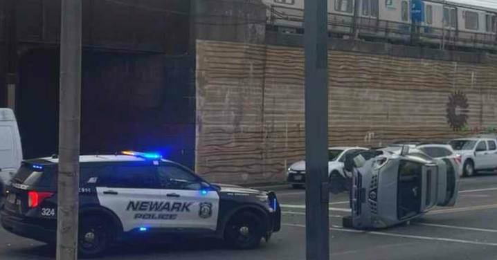 Overturned Vehicle Slows Morning Traffic on Route 21 in Newark’s East Ward