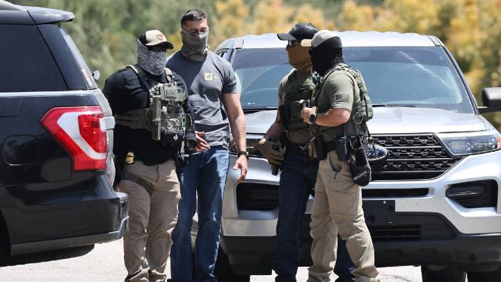 LA County advances ban on law enforcement officers concealing identities