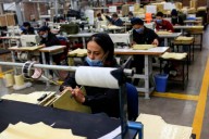 Aumento del salario mínimo en 2026 podría agravar el impacto de la reducción de la jornada laboral, alerta Anif