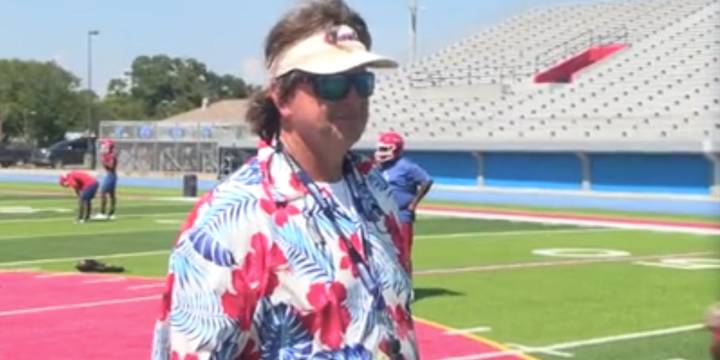 Pascagoula HC Lewis Sims announces retirement after 15 seasons with team