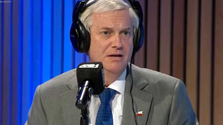 Kast sobre inmigrantes irregulares: "No los voy a echar, los vamos a invitar (a que se vayan)"