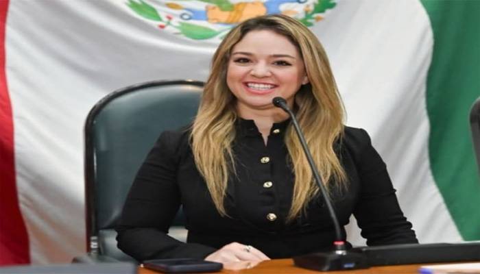 Ante aparición de síntomas leves de enfermedades respiratorias, no automedicarse: Jennifer González