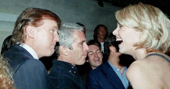 Demócratas revelan nuevas fotos de Trump y Clinton con Epstein; exigen publicar todos los archivos