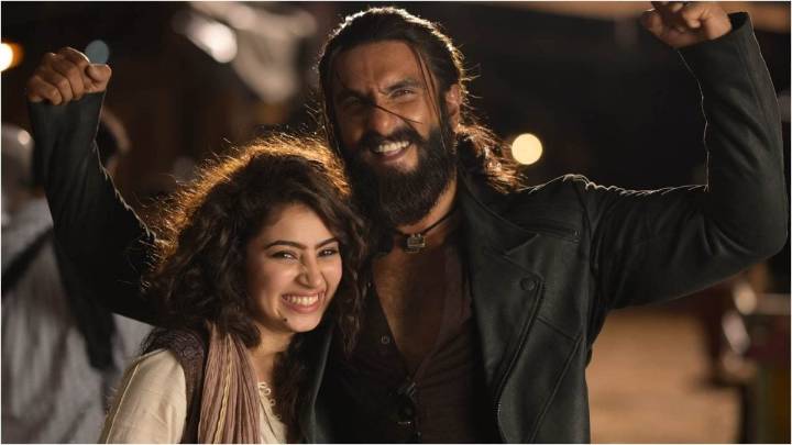Ranveer Singh-Sara Arjun’s 20-Year Age Gap Was ‘Required’ In Dhurandhar, Says Mukesh Chhabra: ‘When Part 2 Comes…’