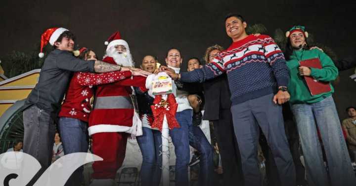 Omar Muñoz inaugura el Festival de Navidad 2025 en Cuautlancingo