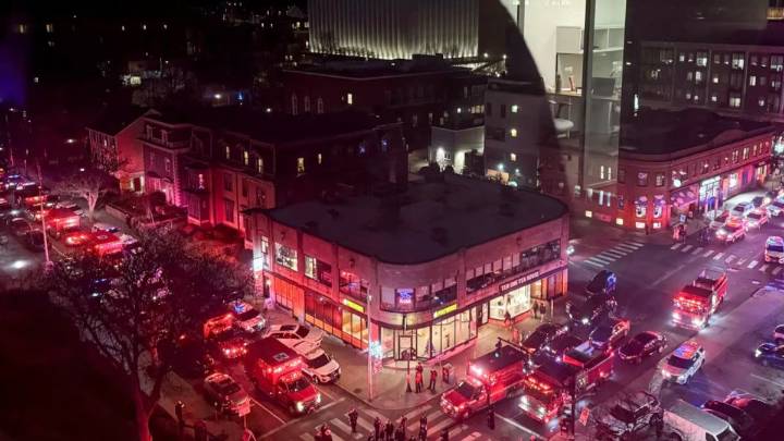 Tiroteo en un campus universitario de Rhode Island: hay varios heridos y alerta máxima