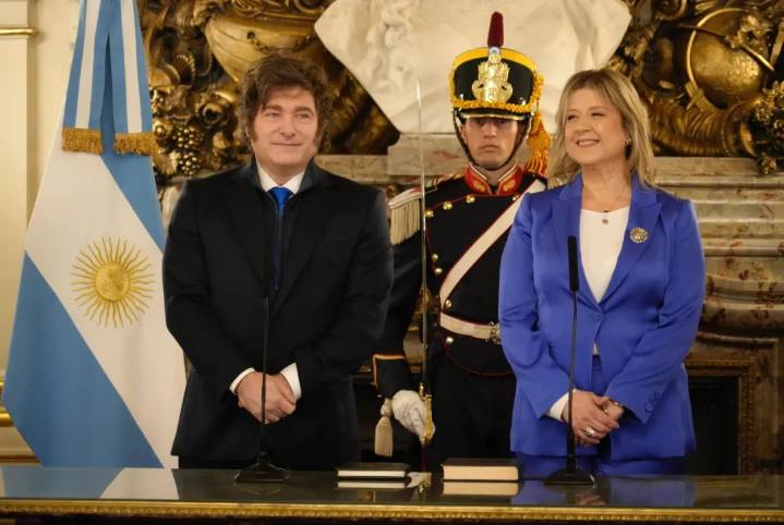 Alejandra Monteoliva asumió como ministra de Seguridad y prometió continuidad de la “doctrina Bullrich”