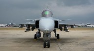 Polémica por los Gripen: Saab aclara que no hubo primeras damas en la negociación