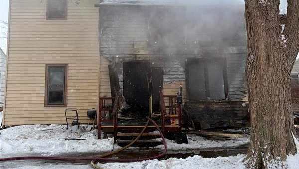 Fort Dodge home heavily damaged in fire; icy conditions challenge responders