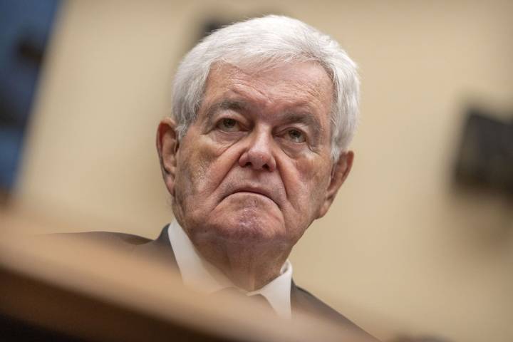 El republicano Newt Gingrich advierte problemas para su partido si la economía no se recupera