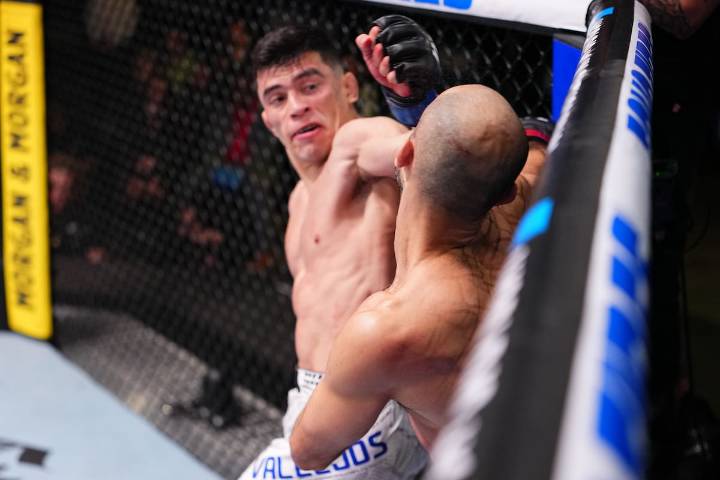 "Es una leyenda". El brutal nocaut del argentino Kevin Vallejos sobre Giga Chikadze en la velada de UFC Vegas