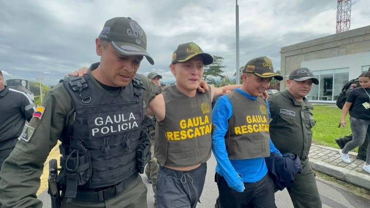 La emotiva llamada entre Miguel Ayala y su padre, Giovanny Ayala, tras ser rescatado en el Patía