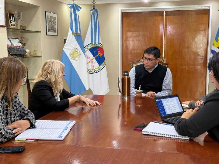 El gobernador Vidal se reunió con la UNPA por el estudio previo para implementar la carrera de Medicina en Santa Cruz