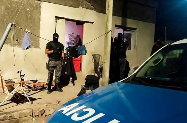 Se realizaron allanamientos policiales en Paraná, Nogoyá y Diamante