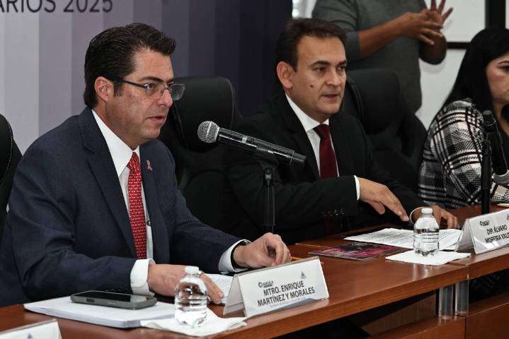 Más del 51% de los coahuilenses ya no son pobres ni vulnerables: Enrique Martínez y Morales