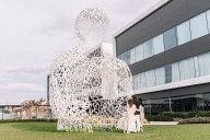 Los hijos de Isak Andic rinden homenaje con una carta a su padre en el aniversario de su muerte en Montserrat