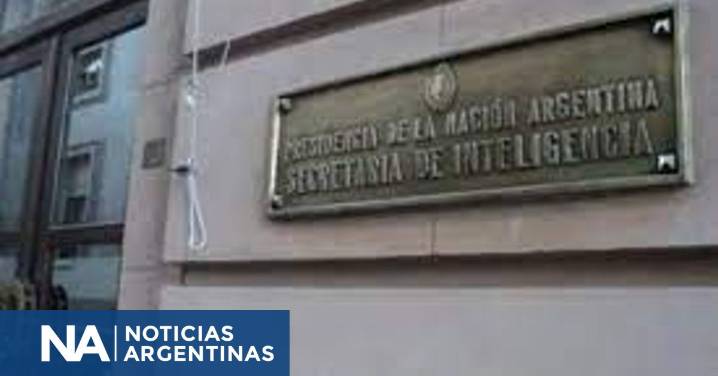 El Gobierno desplazó a Neiffert de la SIDE y designó a Auguadra