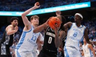 UNC Basketball vencen a Georgetown por primera vez en 26 años 81