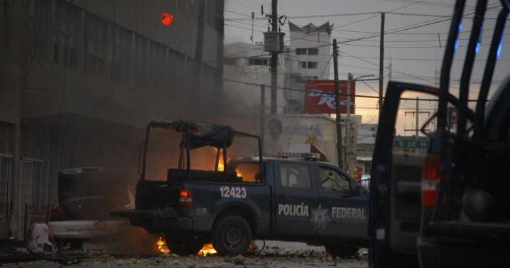 Explosión de coche bomba en Michoacán: Esto sabemos del ataque en Coahuayana que dejó 5 muertos