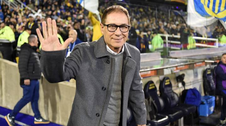 La trama detrás de la sorpresiva salida de Ariel Holan de Central luego de que la AFA le diera un título