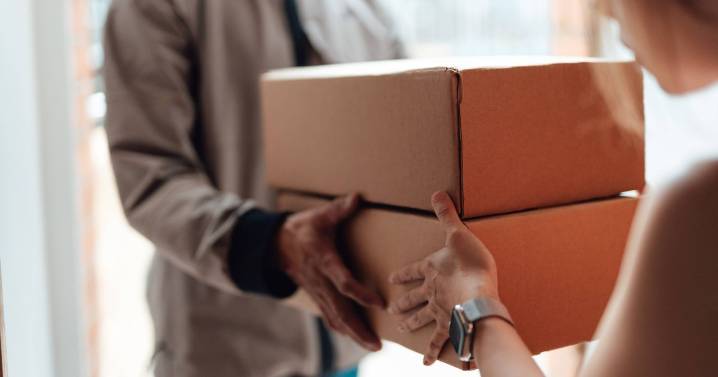 Post Office confirms final Christmas posting deadlines