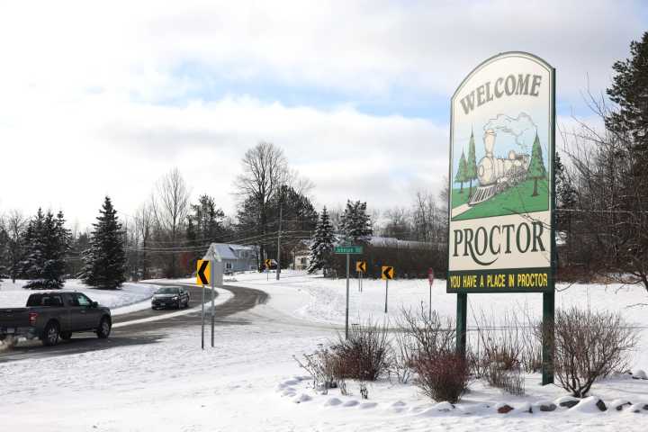 Bygones: Proctor paid its mayor $60 per month in 1955