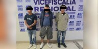 Detienen a tres hombres por narcomenudeo frente a escuela en Santa María Coyotepec